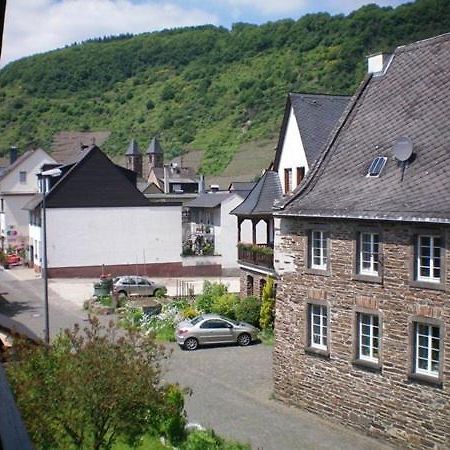 Hôtel Mosel-Gastehaus Kirch à Ernst Chambre photo
